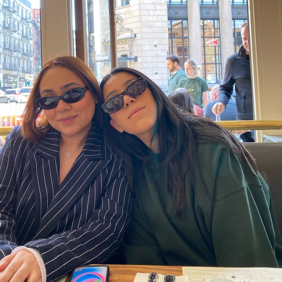 Vintage Chanel 5007 worn by Lily Rose Depp - Picture 8 of 8